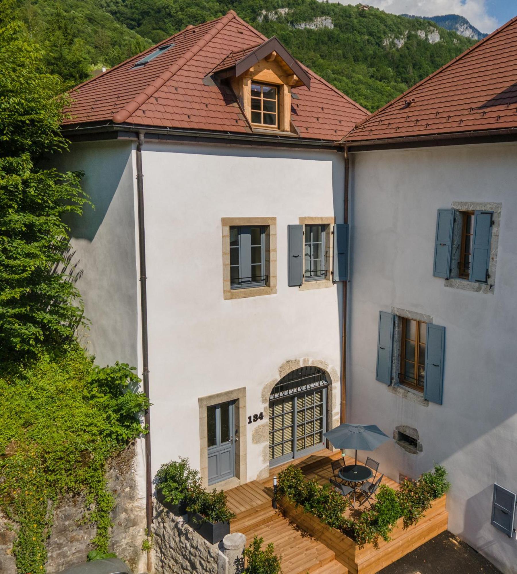 Le Chicissime, Coeur Du Village, Lla Selections By Location Lac Annecy Talloires Buitenkant foto